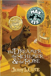 Amazing Tales of Max & Liz #2: Dreamer, Schemer & the Robe